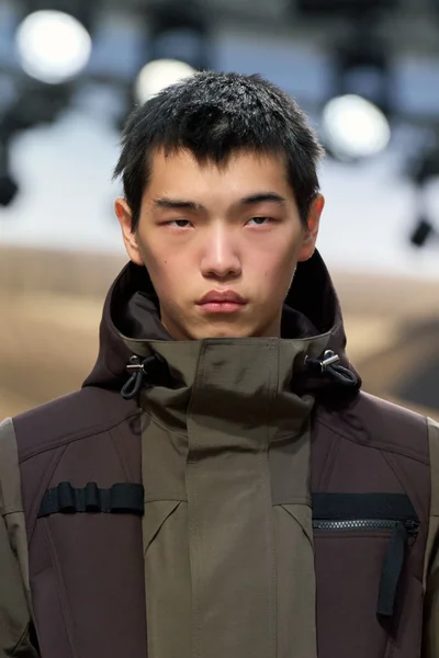 Look 126